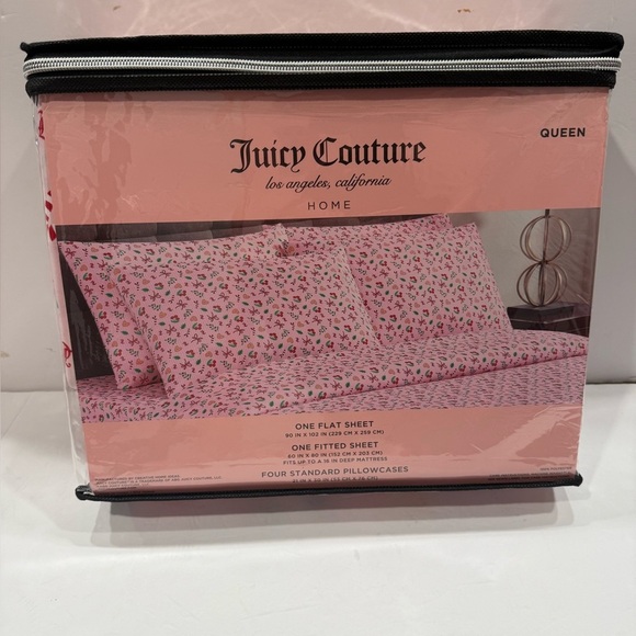 Juicy Couture Festive Queen Sheet Set NWT - Picture 3 of 3